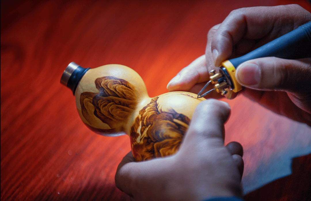 重阳节：登高望远敬老尊贤